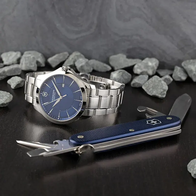 Victorinox Alliance with Swiss Army Knife Set Men's Watch- 241910.1